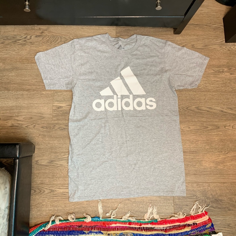 grey adidas shirt